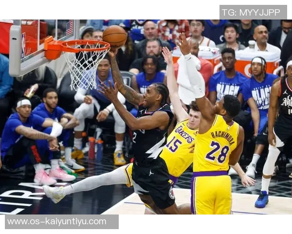 2008年湖人队与爵士队季后赛对决回顾及精彩瞬间分析