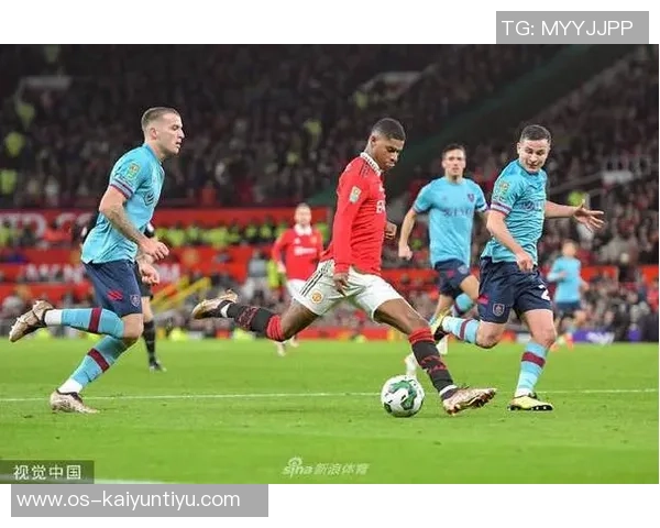 埃弗顿主场迎战伯恩利争夺英超宝贵积分的激烈对决