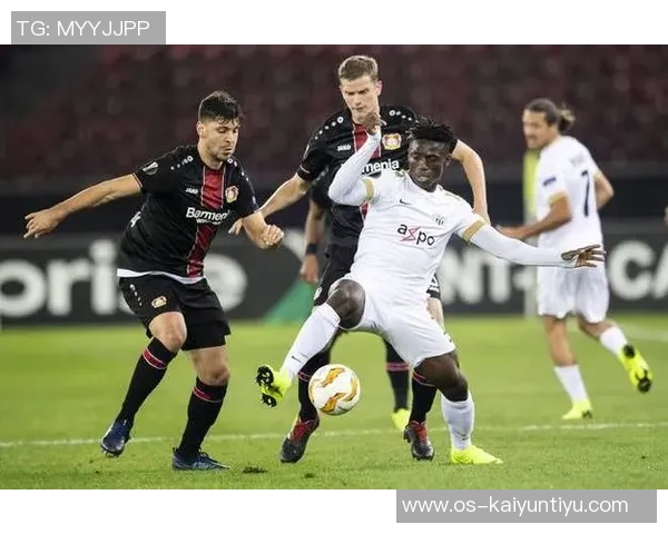 布雷达与邓伯什的激烈对决揭示了荷甲联赛的竞争魅力与球队实力对比